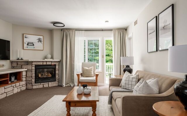 Horseshoe Valley Suites - The Sierra