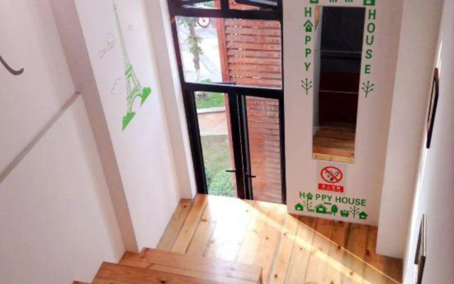 Oushang Bailing Apartment