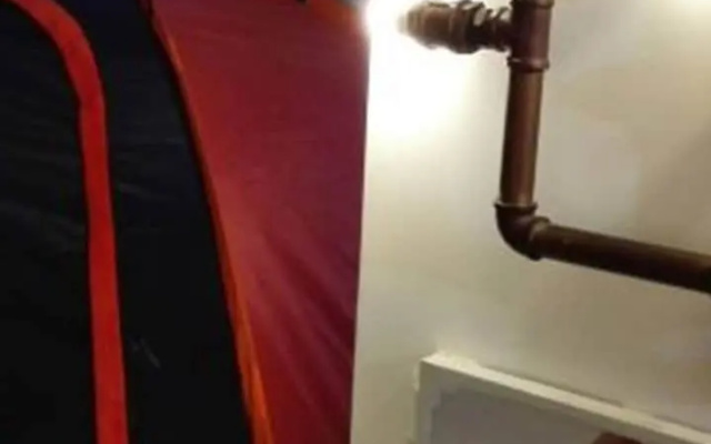 Hansha Capsule Theme Hotel