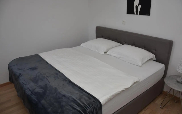 Planika Holiday Home