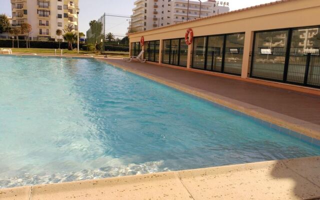 Apartment With one Bedroom in Portimão, With Shared Pool, Furnished Balcony and Wifi