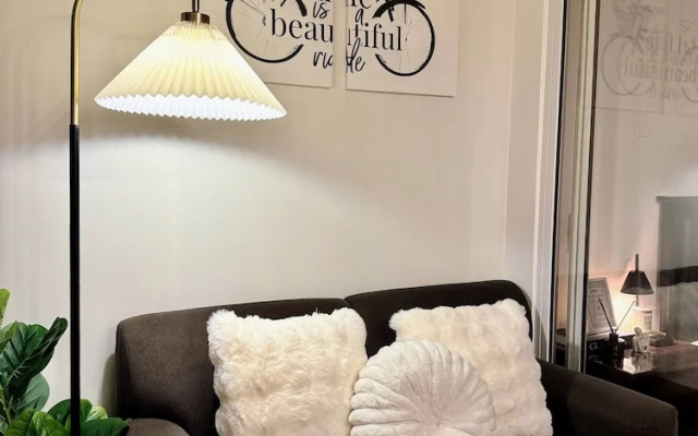 Stunning 42nd Floor Apt With Netflix