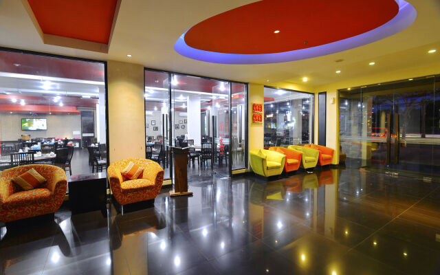 100 Sunset Hotel Managed by Eagle Eyes