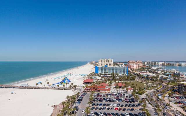 Wyndham Grand Clearwater Beach