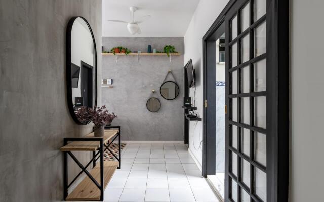 6 Minutes From Ipanema Beach and Close to the Underground J804
