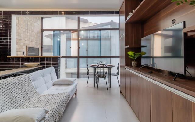 Apartamento a 650m da praia Floripa-SC RUB201