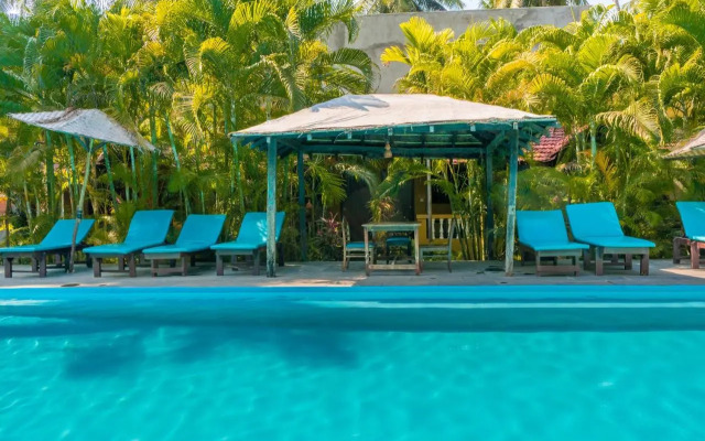 juSTa  Morjim Beach Resort and Spa