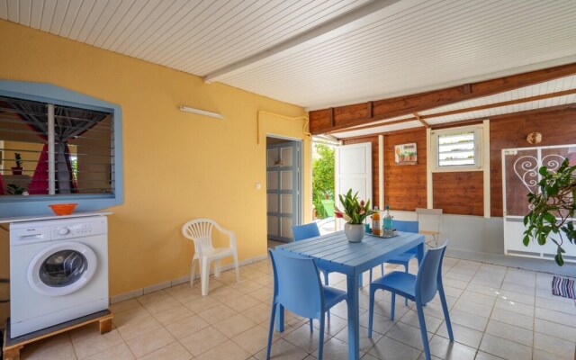 House With One Bedroom In Riviere Salee With Enclosed Garden And Wifi 6 Km From The Beach