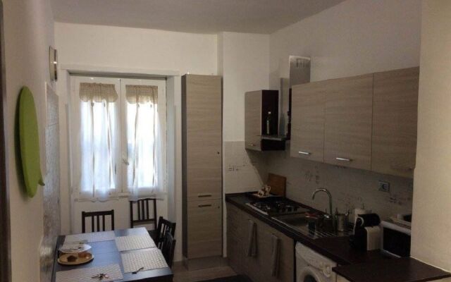 WHATSHOUSE