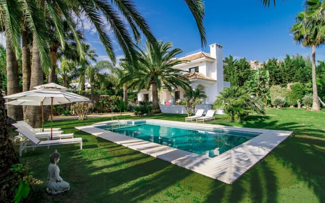 LNO-Luxury 4 bedroom Villa Los Naranjos