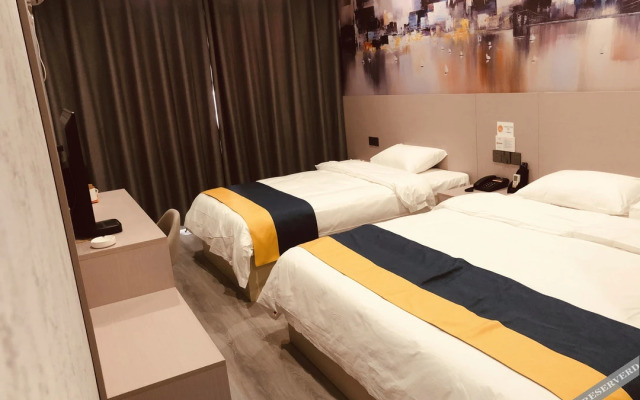 Riste Hotel (Luoxin industrial cluster, Xin'an County)