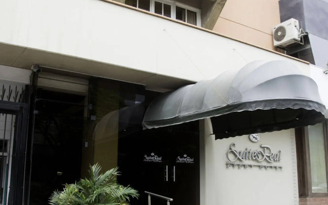 Suites Real Hotel