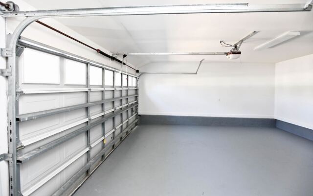 Crystal Beach Home by Panhandle Getaways