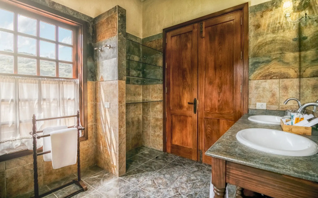 Hotel Rural LIVVO Maipez