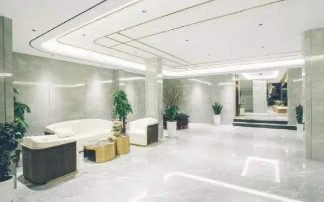 Luofushan Fujing Garden Hotel