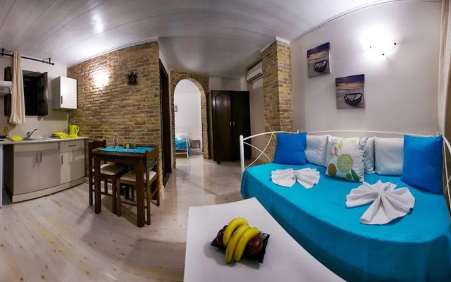 Aloha Maisonette
