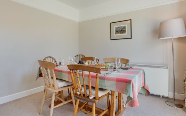 Comfy Holiday Home in Tenterden Near Sissinghurst Garden