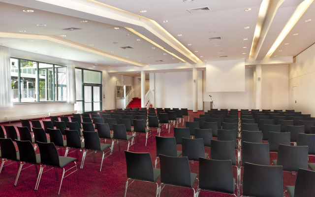 Radisson Blu Park Hotel & Conference Centre