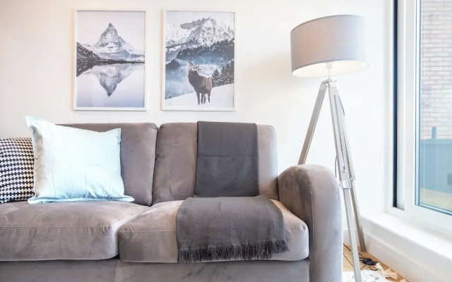 Charming One Bedroom Flats on Stoke Rd
