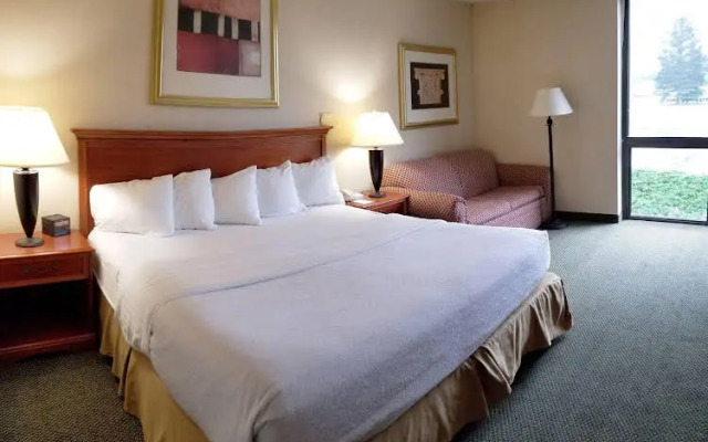 Ramada By Wyndham Alpena