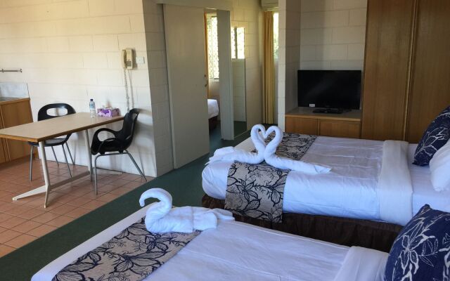 Island View Motel