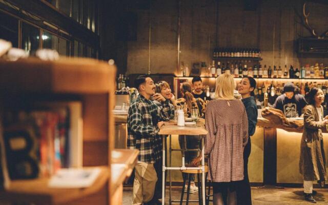 Nui. Hostel & Bar Lounge