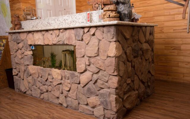 Yosemite Gold Country Lodge