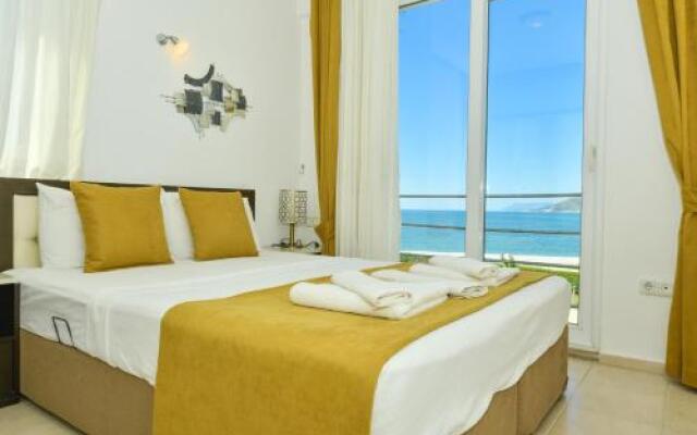 Saros Apartments Calls Beach