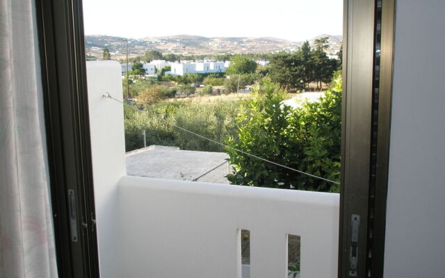 Ampeli Apartments