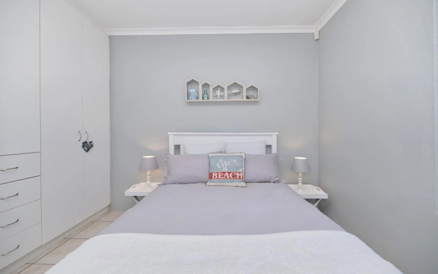 Struisbaai Holiday Home