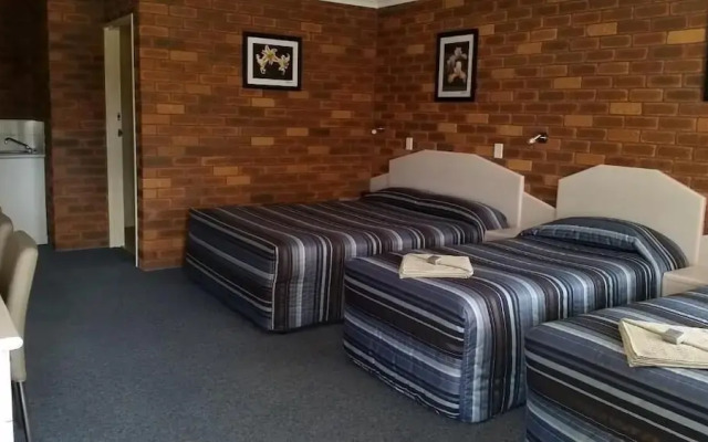 Yambil Inn Motel