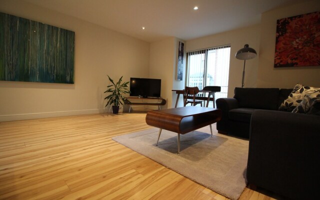 Lux Living Apartments - Alpha Apartments