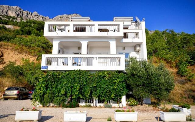Apartments Via - 250 m from sea