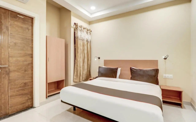 Collection O 76462 Pulpehladpur