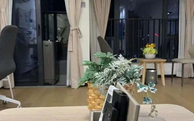Estay Residence(Huaqiangbei Yannan Metro Station Branch)