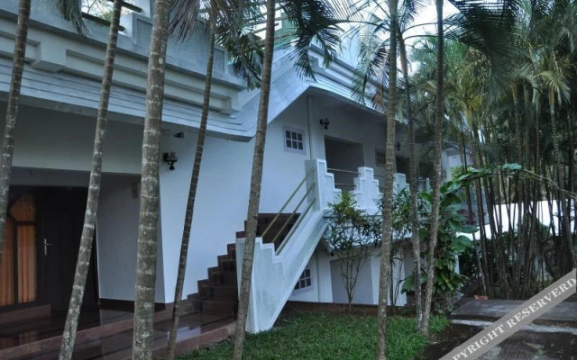 Vythiri Thadakam Resorts