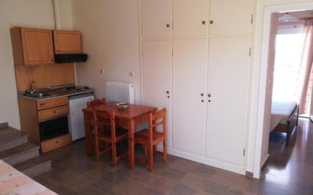 Mentis Apartments