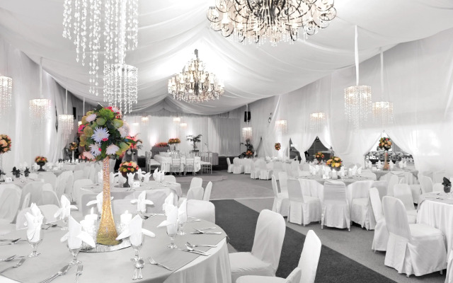 Montebello Villa Hotel