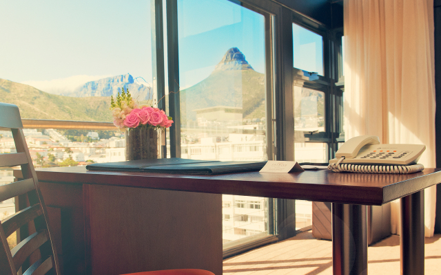 Premier Hotel Cape Town