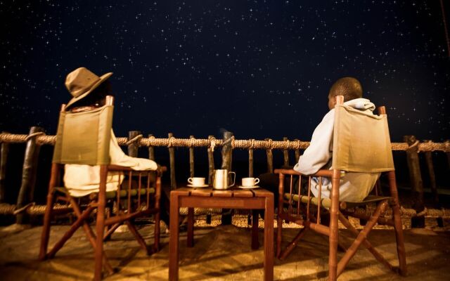 Salt Lick Safari Lodge
