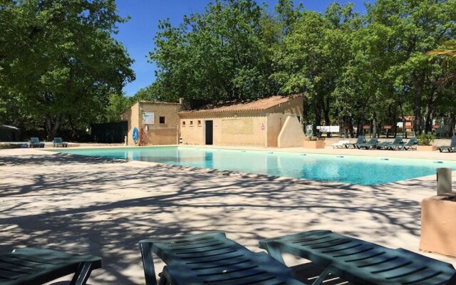 Domaine des Chênes Blancs - Camping