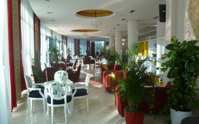 Hotel Red Apple