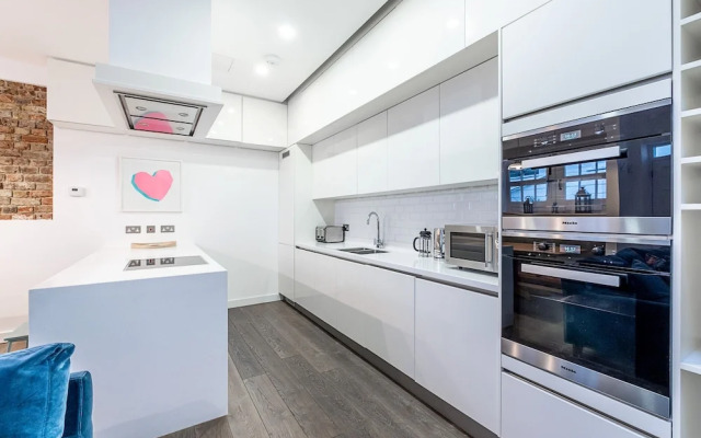 Stanhope Mews Style - 4sms