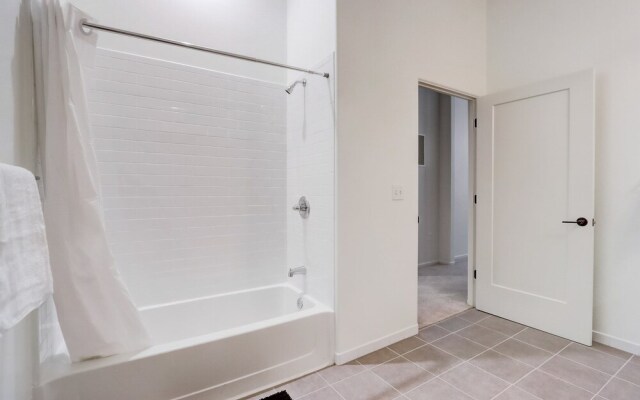 FRONTDESK Monier Apts Mercado Dist Tucson