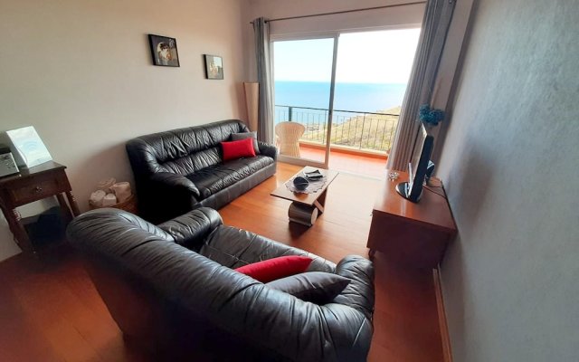 Apartment With 2 Bedrooms in Caniço, With Wonderful sea View, Furnishe