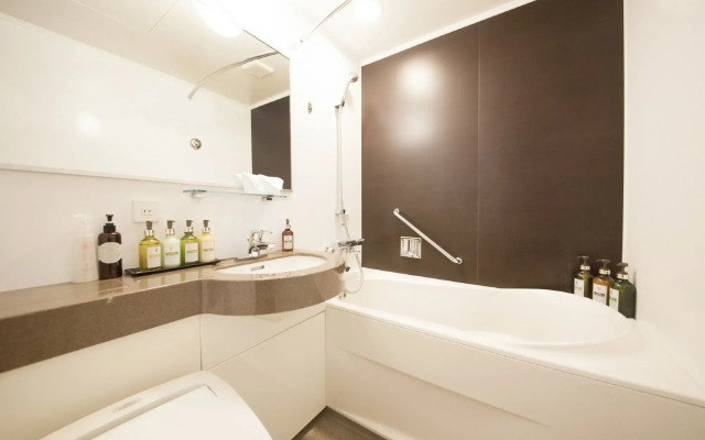 Hotel Coco Grand Kitasenju