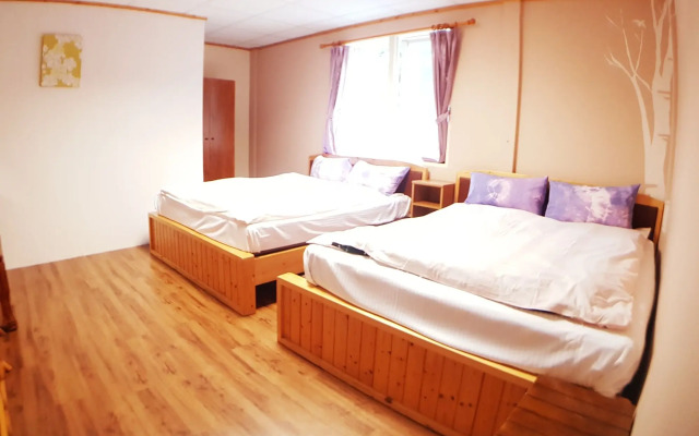 Shan Shui-Yuan Vege Guest House