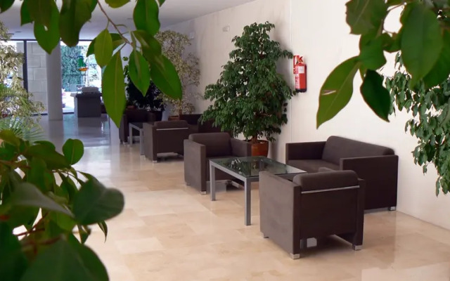 Apartamentos Turisticos El Puerto