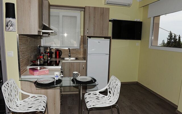Kadith Apartments by CorfuEscapes