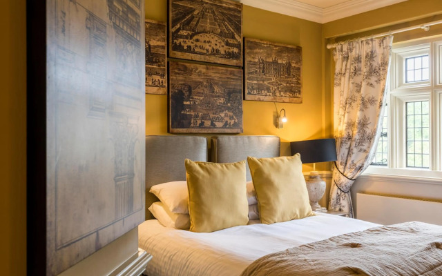Coombe Abbey Hotel